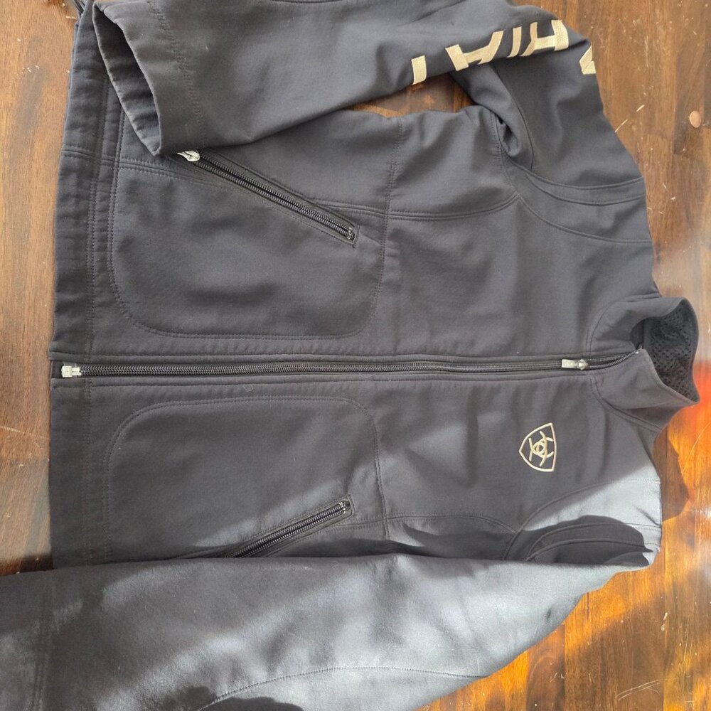 Ariat Jacket Womens M Black Softshell Fleece Lined Full Zip Logo Sleeve Athletic